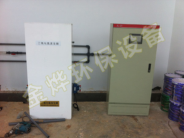 鴻陽二氧化氯發(fā)生器PLC自動(dòng)化現(xiàn)場(chǎng)